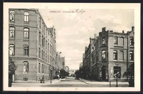AK Hannover, Ifflandstrasse mit Lebensmittelgeschäft