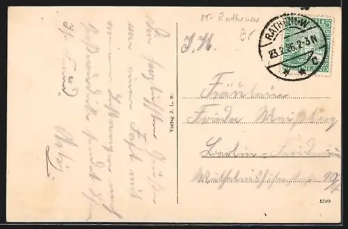 AK Steckelsdorf, Restaurant Arnold Krause mit Gruppe vor dem Haus