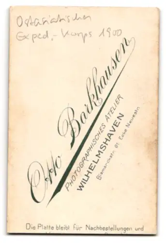 Fotografie Otto Barkhausen, Wilhelmshaven, Matrose des Seebataillon und Soldat des Ostasien Expedition Korp 1900