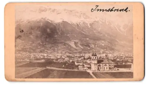 Fotografie Johann Gross, Innsbruck, Ansicht Innsbruck, Blick nach der Stadt mit Bergpanorama