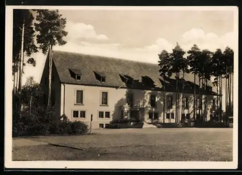 AK Hermsdorf /Thür., HO-Rasthof Hermsdorfer Kreuz, Aussenansicht