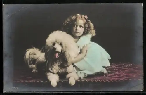 AK Kleines Mädchen und ein weisser Pudel