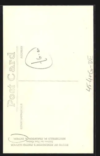 Foto-AK Paignton /S. Devon, Victor of the competition gets his trophy