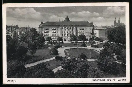 AK Hindenburg-Platz mit Luzeum