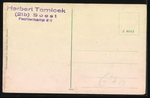 AK Liegnitz, edel gekleidete Menschen vor dem Rathaus