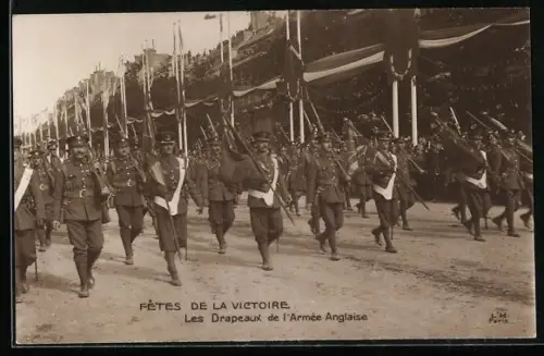 AK Paris, Fêtes de la Victoire 14 Juillet 1919, Les Drapeaux de l`Armée Anglaise, Fahnenträger der britischen Armee