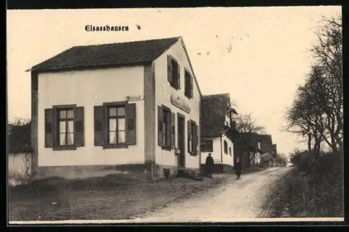 AK Elsasshausen, Strassenpartie am Gasthaus