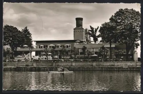 AK Steinhude am Meer, Blick auf das Strandhotel vom Wasser aus, Tretboot