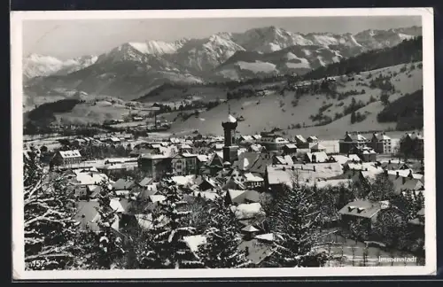 AK Immenstadt /Allgäu, Blick über die Dächer der Stadt im Winter