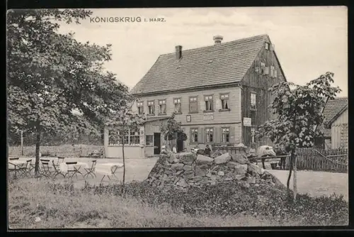 AK Königskrug / Oberharz, Gasthaus mit Gartenansicht