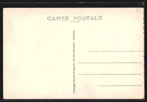 AK Saint-Pée-sur-Nivelle /B.-P., Vue générale et Chaîne de Montagnes Pyrénéennes