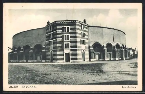 AK Bayonne, Les Arènes