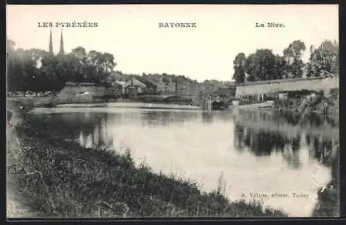 AK Bayonne /Les Pyrénées, La Nive
