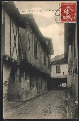 AK L`Isle-sur-Tarn, Vieilles Maisons et rues pittoresques