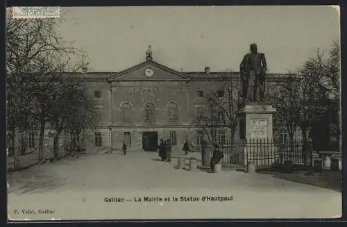 AK Gaillac, La Mariei et la Statue d`Hautpoul