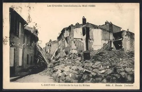 AK Castres, Entrée de la rue du Milieu