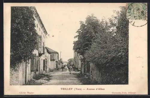 AK Teillet /Tarn, Avenue d`Alban avec maisons et piétons