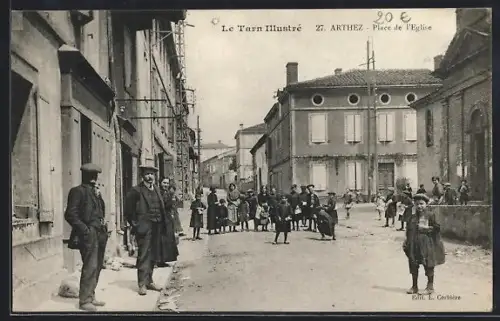 AK Arthez, Place de l`Église animée avec des habitants et des enfants sur la rue