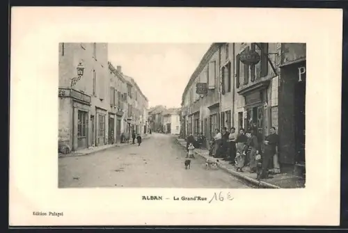 AK Alban, La Grand`Rue animée avec des habitants et des commerces