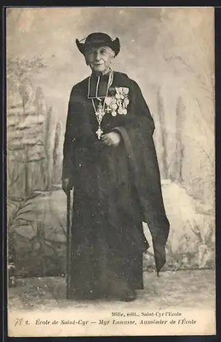 AK Saint-Cyr-l`École, Mgr Lannusse, Aumônier de l`École