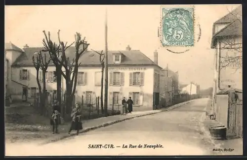 AK Saint-Cyr, La Rue de Neauphle