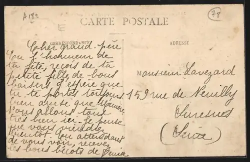 AK Porcheville, Boulevard des Parisiens avec clôtures et voie non pavée