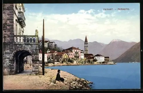 AK Perast, Panorama mit See und Bergen