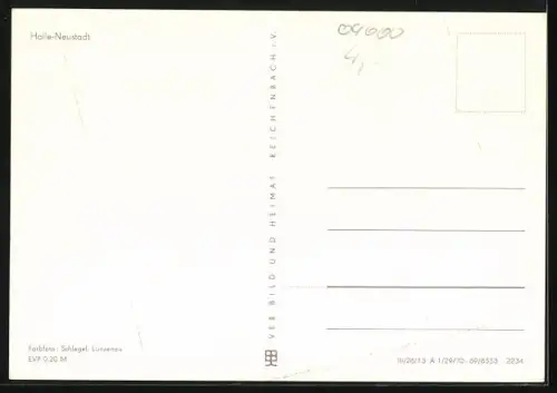 AK Halle-Neustadt, Plattenbauwohnsiedlung mit Spielplatz