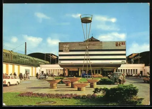 AK Halle Saale, Kunstwerk vor dem Hauptbahnhof