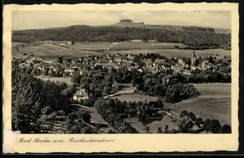 AK Bad Berka am Reichsehrenhain, Ortsansicht mit Kirche und Burg auf dem Hügel