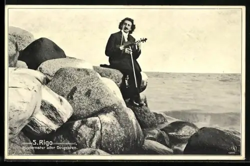 AK S. Rigo mit Geige am Meer, Modernster aller Dirigenten