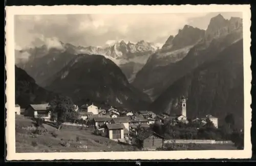 AK Soglio, Ortsansicht mit Bondascagruppe