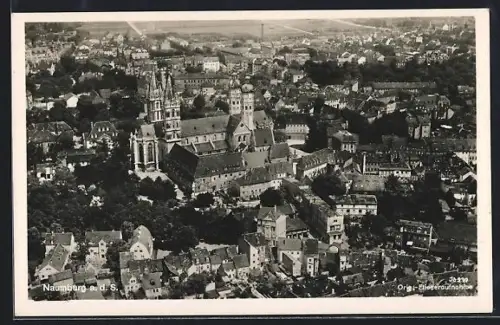 AK Naumburg a. d. S., Fliegeraufnahme der Stadt mit Dom