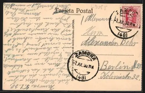 AK Zamora, Un rincon de Valorio con la fuente del Leon