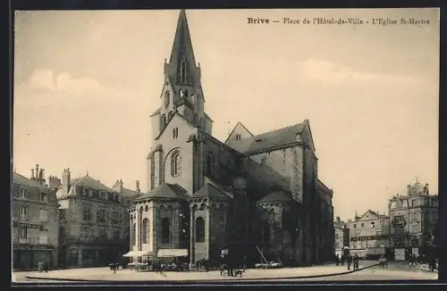 AK Brive, Place de l`Hôtel-de-Ville, L`Église St-Martin