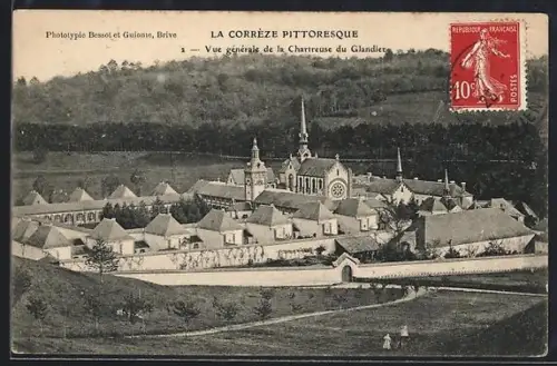 AK Glandier /La Corrèze, Vue générale de la Chartreuse du Glandier