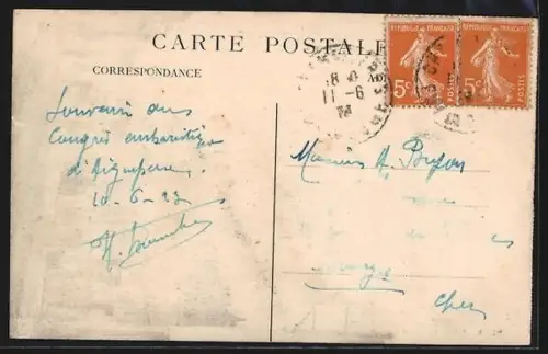 AK Aigueperse, Grande Rue Bas de Ville et la Chaîne des Dômes, Vue prise des Jacquemarts