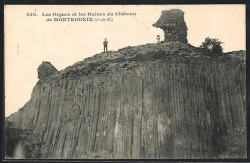 AK Montrodeix /P.-de-D., Les Orgues et les Ruines du Château