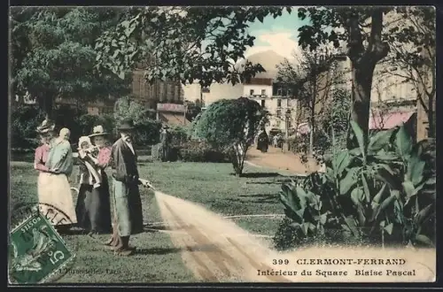 AK Clermont-Ferrand, Intérieur du Square Blaise Pascal