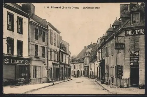 AK Pionsat /Puy-de-Dôme, La Grande Rue
