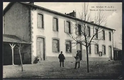 AK Virlet /P.-de-D, Mairie et Écoles Communales