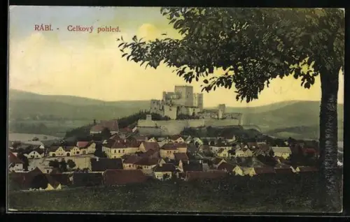 AK Rábí, Celkovy pohled mit Burg