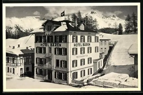 AK St. Moritz, Hotel Bären mit Flagge