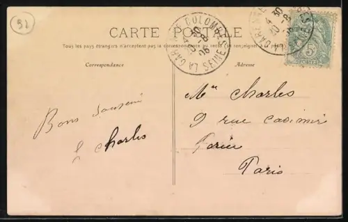 AK La Garenne, L`Église avec des enfants devant