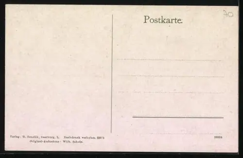 AK Cirey, Vue sur la place principale et les bâtiments environnants