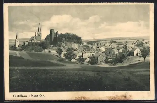 AK Castellaun i. Hunsrück, Gesamtansicht mit Ruine