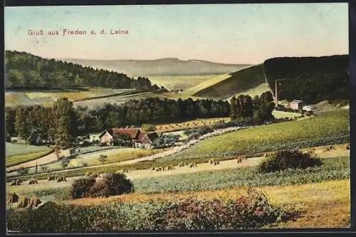 AK Freden /Leine, Ortspartie mit Fabrik und Feldern