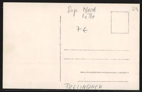 AK Frelinghien /Nord, Zerstörte Häuser am Kirchplatz