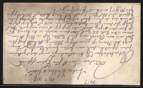 AK Lille, Rue avec bâtiments en ruines et cycliste