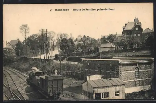 AK Maubeuge, Route de Ferrière, prise du Pont avec train à vapeur et bâtiments environnants